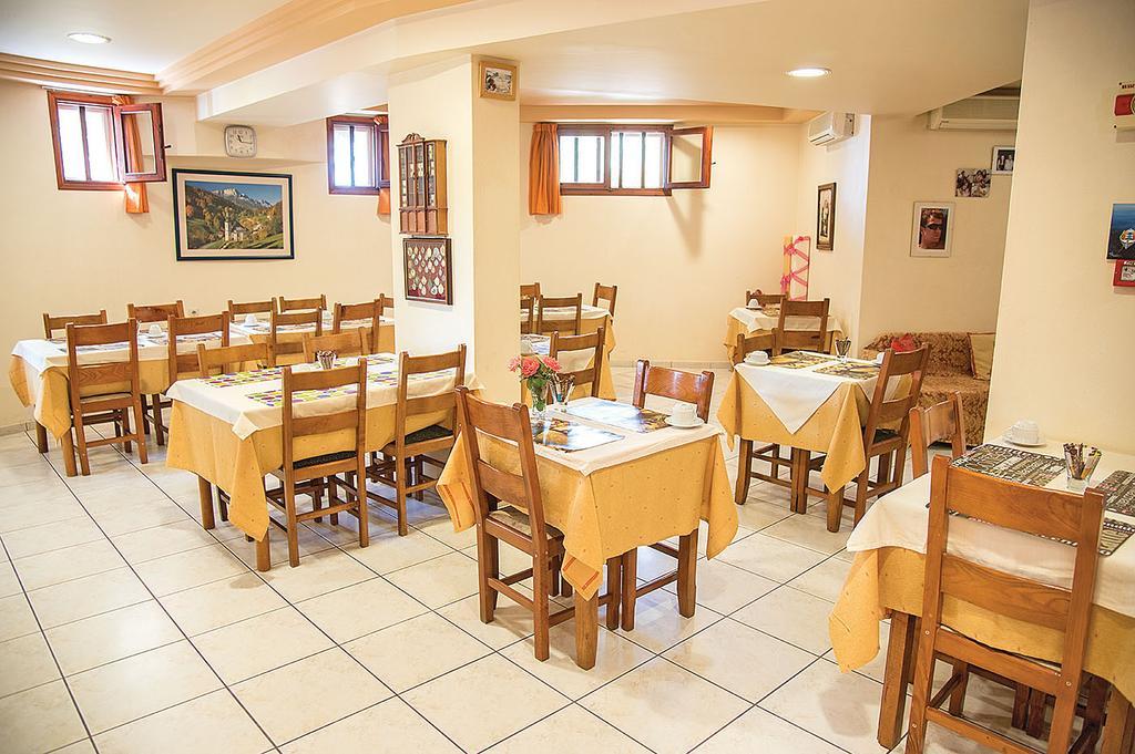 Megim Hotel Paleohóra Kültér fotó